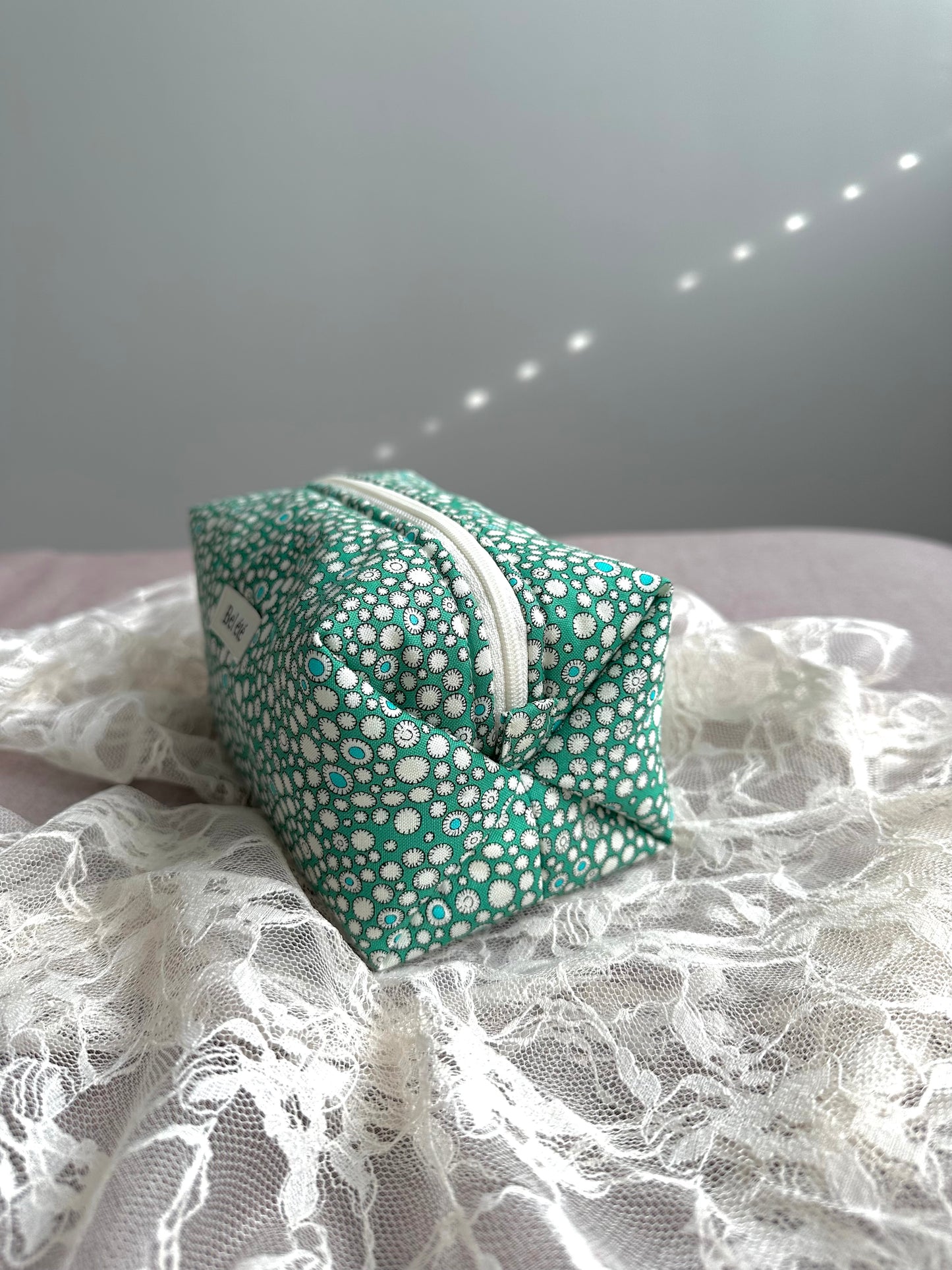 Bel Caramel Box -Emerald Dew