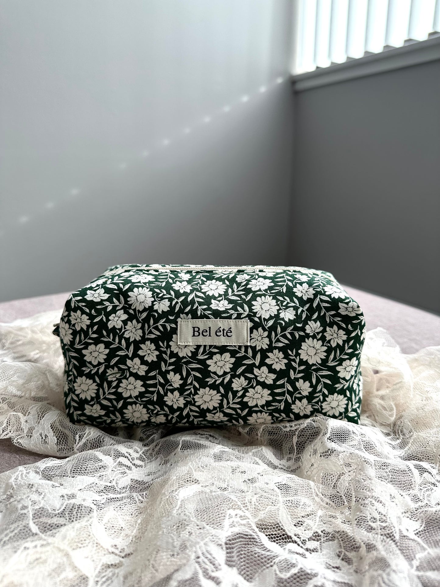 Bel Caramel Box -Botanic Poise